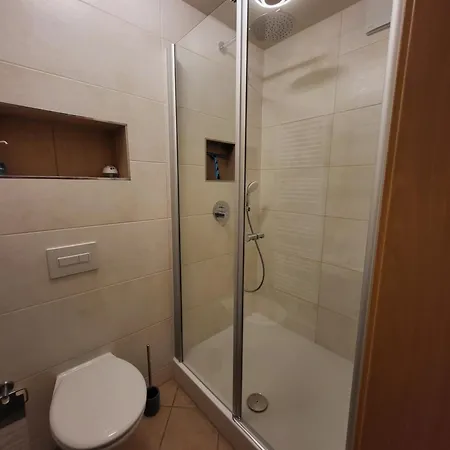 Apartment Ruhiges Im Gruenen Innenhof Der Altstadt