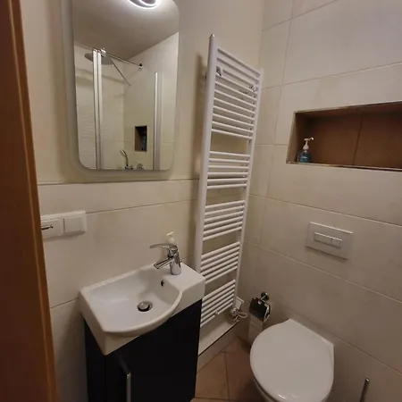 Mit Garten, Zentral Und Trotzdem Ruhig Cottbus